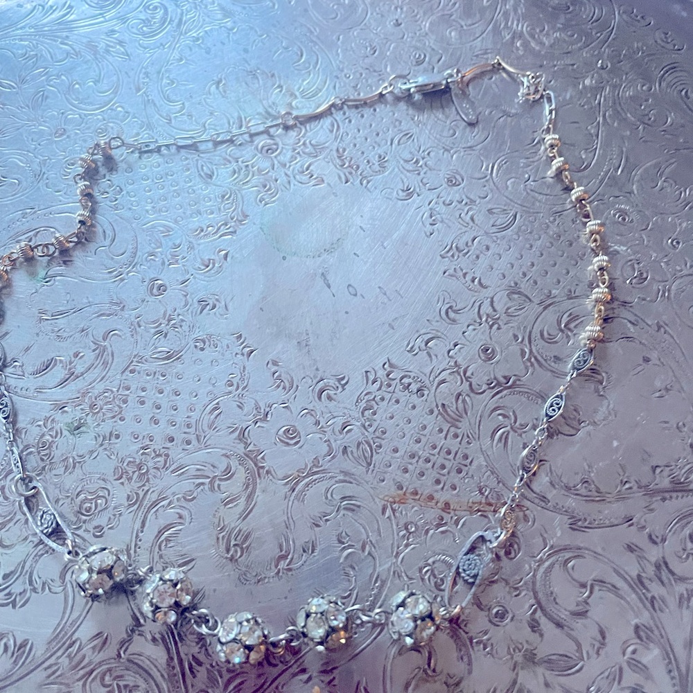 Necklace with gorgeous beads